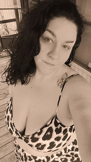 40 female bbw single