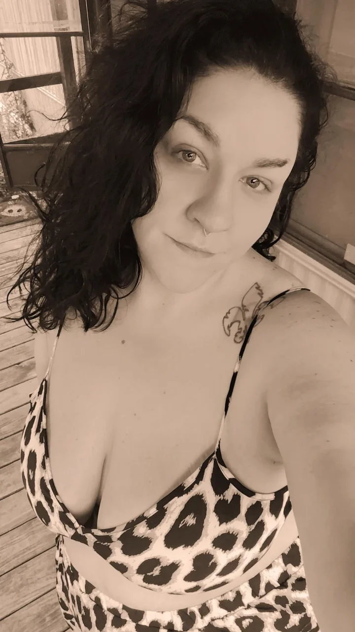 40 female bbw single