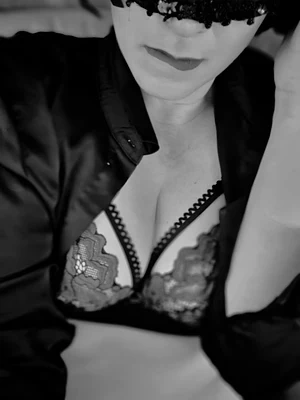 Hot MILF needs attention...
