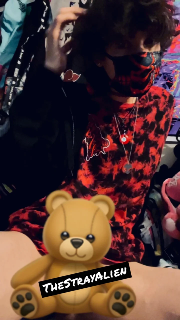 Identity censor picture of 🛸Sassy Johnny🛸 (Top 18% - Hard Candy 🍭)