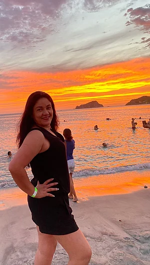 Would you fuck mom on the beach?
