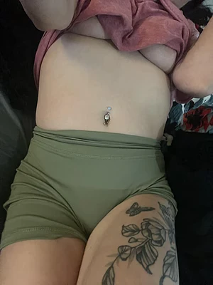 Lazy rainy day. 😈😈