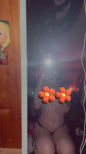 hey hmu i would love to talk to you guys