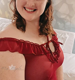 Lizzie's pic #4