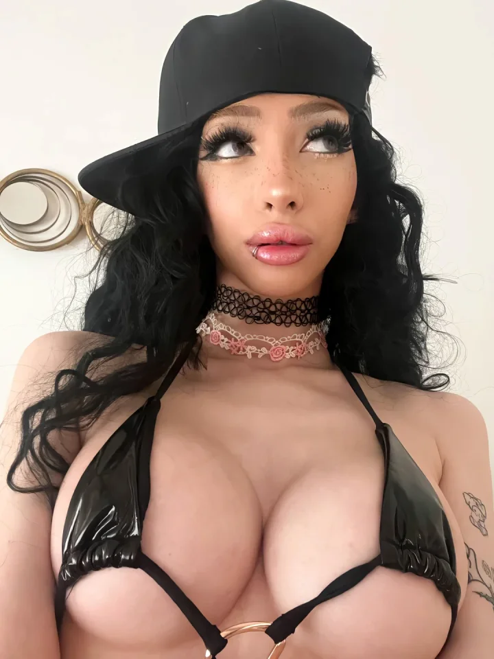 Wud you even risk your marriage just to fuck me?