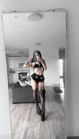 do you like tatted girls?