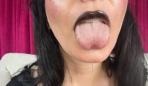 New clip releasing tomorrow - Stroke to Black and Shiny🖤✨ Get ready to have your mind simplified & liquefied, then fed right back to you as you slurp it up with your load!