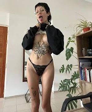 Your wife is working so it’s time for you to work with me  😈 be a good boy for mommy