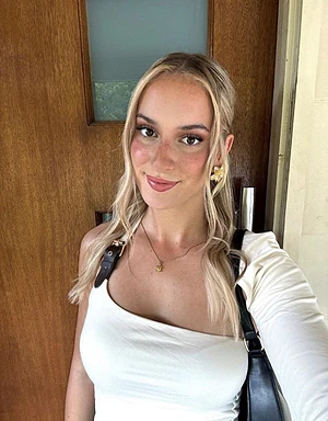 Wanna see my tits?