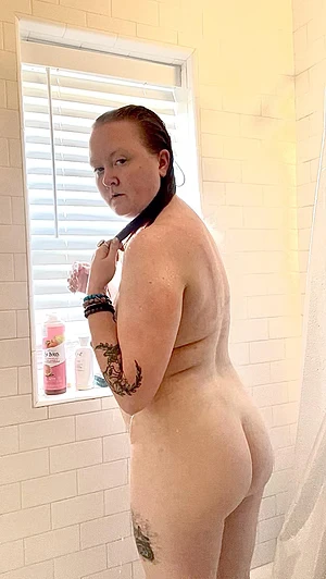 My whole shower routine for all you peeping Tom’s 💦🥵