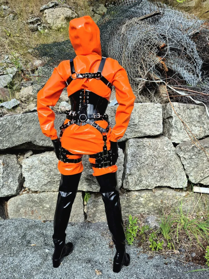 Cosplay photo picture of Lalola