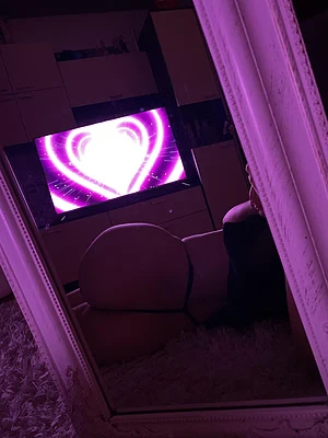 I know how to keep things interesting… I don’t do boring🔮 https://onlyfans.com/briellexd03