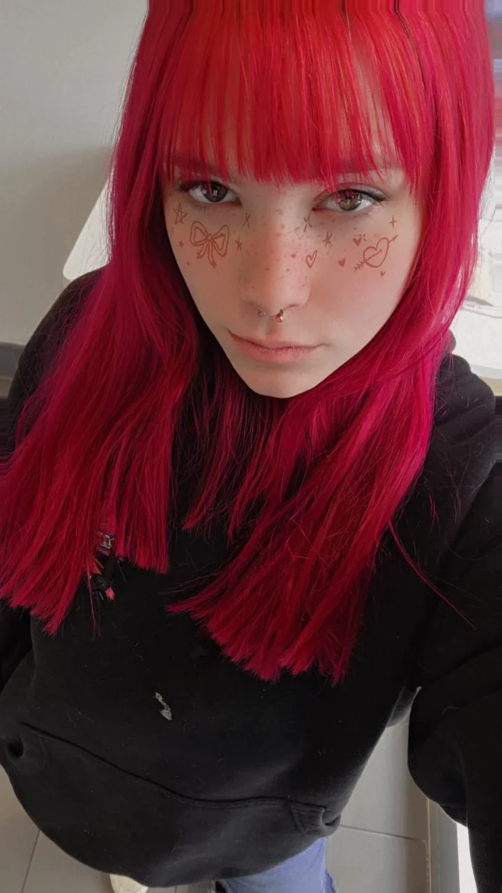 Feeling a bit edgy after my nail appointment, wanna see the results?