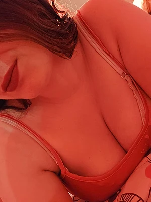 In the spotlight with my 🍒