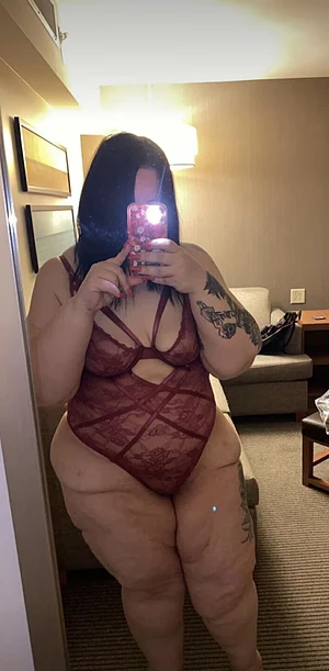 Hi there 💋cum see more of me