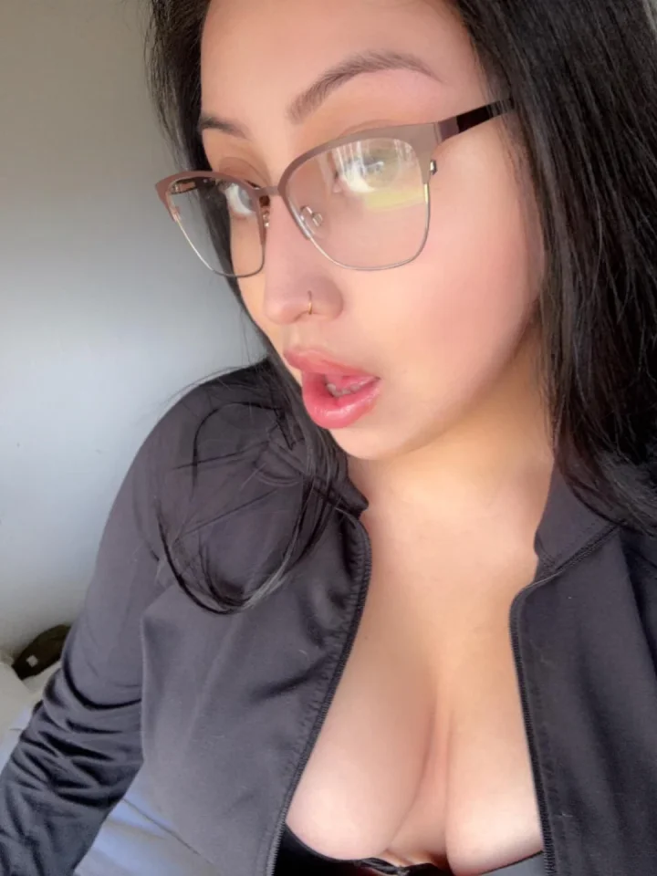 Black framed eyewear picture of OnlyMakayla
