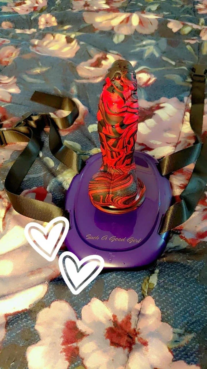 Cum see my have a delicious time with my friend here 🫦💦
