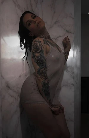 Juliet's pic #5