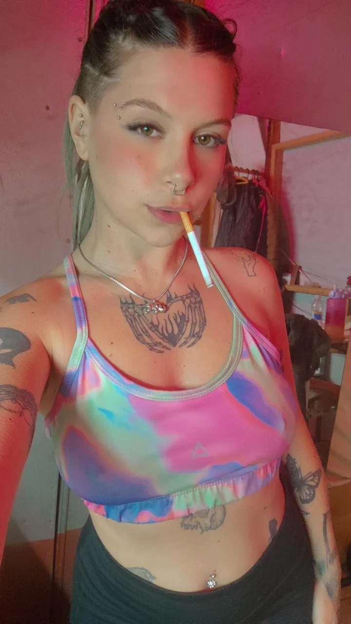 Do I look sexy smoking after my workout?