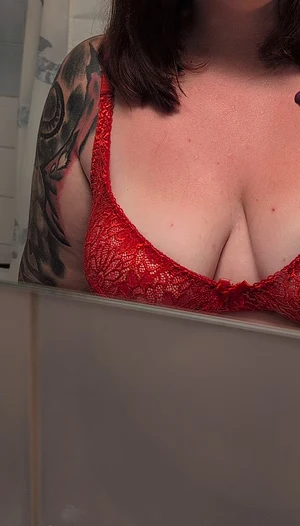 Tattoed and big boobs