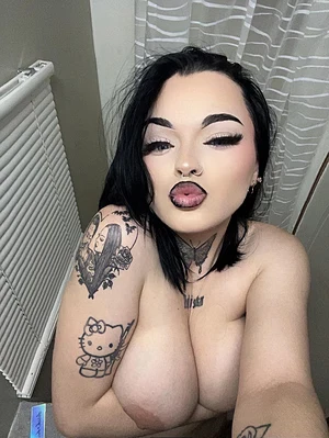 I’m wet and ready for you
